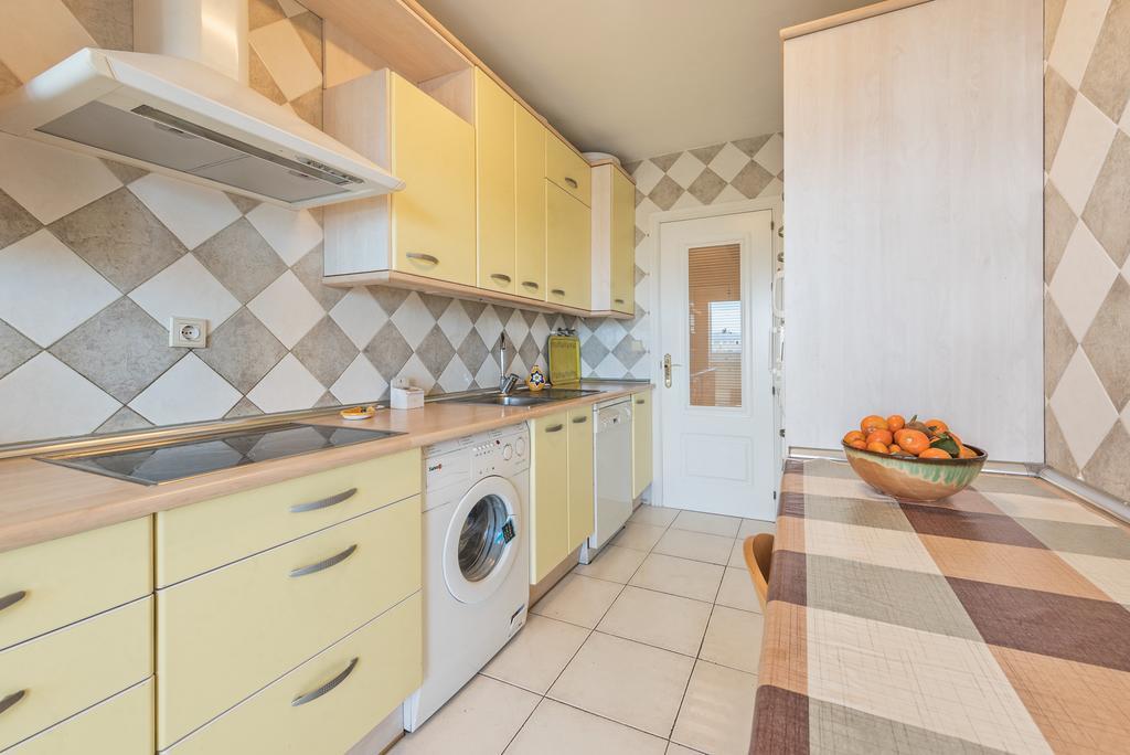 Apartamento Ático La Marina Marbella Exterior foto